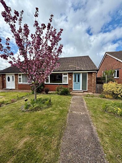 2 Bedroom Semi-Detached Bungalow To Rent In Hamelsham Court, Hailsham, BN27