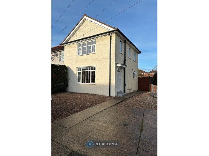 3 Bedroom End Of Terrace House To Rent In Beeching Close, Norwich, NR1