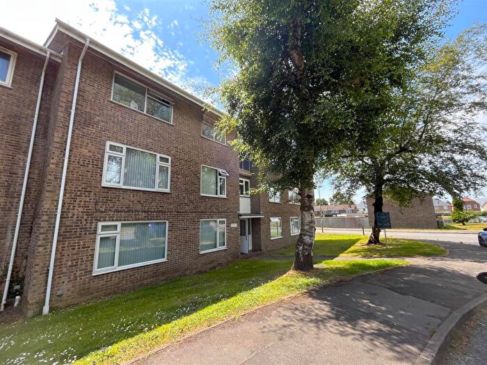 2 Bedroom Apartment For Sale In Mount Skippet Way, Crossways, Dorchester, DT2
