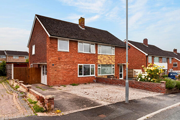 3 Bedroom Semi Detached House For Sale In Hewitt Avenue, Kings Acre, Hereford, HR4