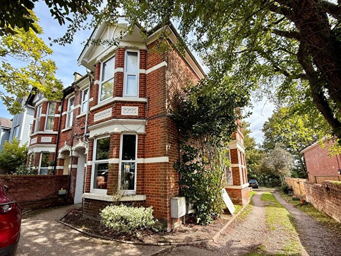 1 Bedroom Flat To Rent In Tremona Road, Southampton, Hampshire, SO16
