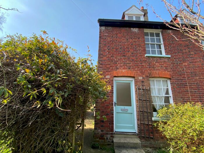 3 Bedroom Semi-Detached House To Rent In London Road, Westerham, Westerham, TN16