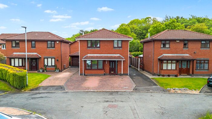 4 Bedroom Detached House For Sale In Cabot Close, Old Hall, WA5