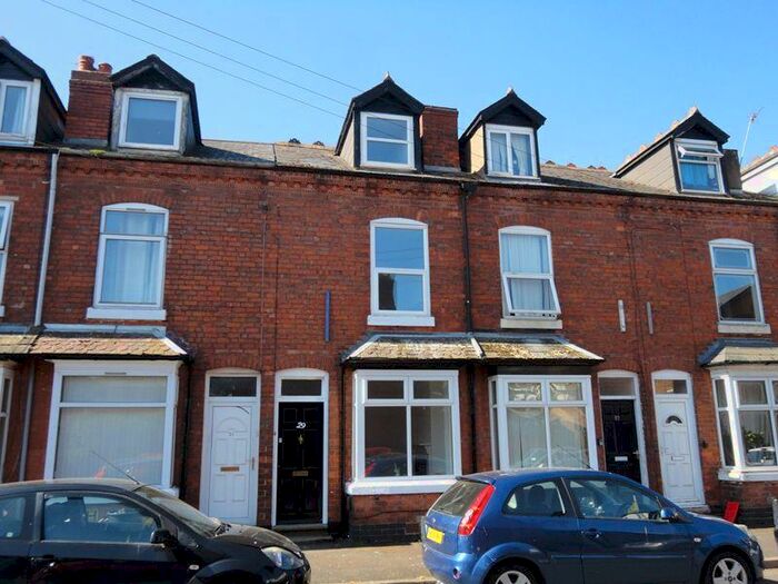 3 Bedroom Terraced House To Rent In Daisy Road, Edgbaston., B16