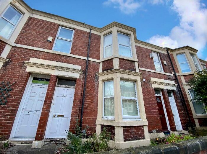 4 Bedroom Maisonette To Rent In Doncaster Road, Sandyford, NE2