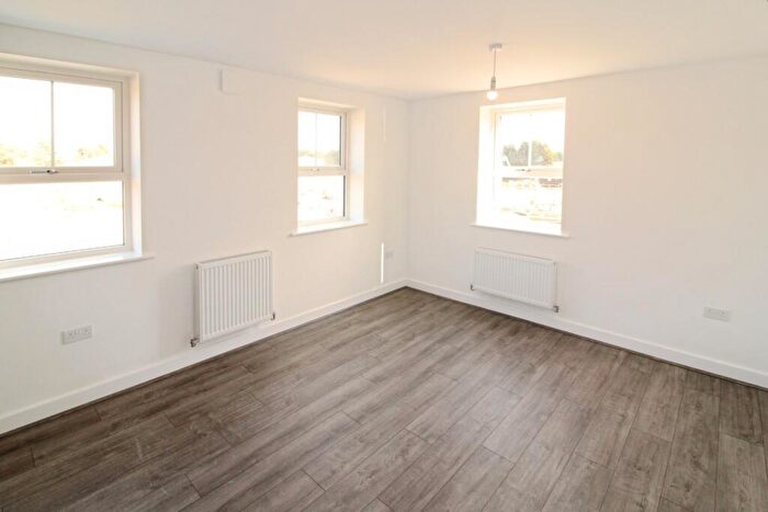 2 Bedroom End Of Terrace House To Rent In Mary Carter Street, Crossgates, Leeds, West Yorkshire, LS15