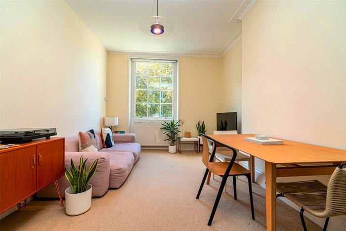 1 Bedroom Flat To Rent In Highbury Park, London N5