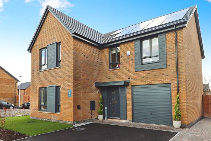 4 Bedroom Detached House For Sale In Kings Drive, Cardiff, CF3