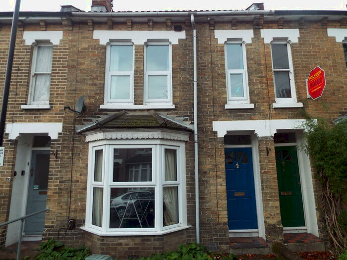 3 Bedroom House To Rent In Fitzhugh Place, Polygon, SO15