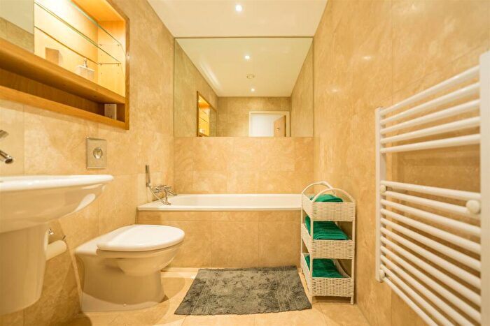 2 Bedroom Apartment To Rent In St Ann's Quay, Quayside, NE1