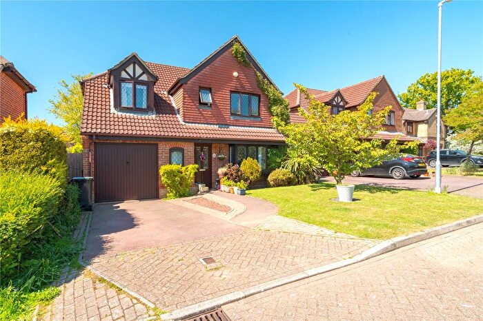 4 Bedroom Detached House For Sale In Bay Tree Close, Heathfield, East Sussex, TN21