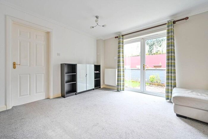 2 Bedroom Semi-Detached House To Rent In Teal Place, Cheam, Sutton, SM1