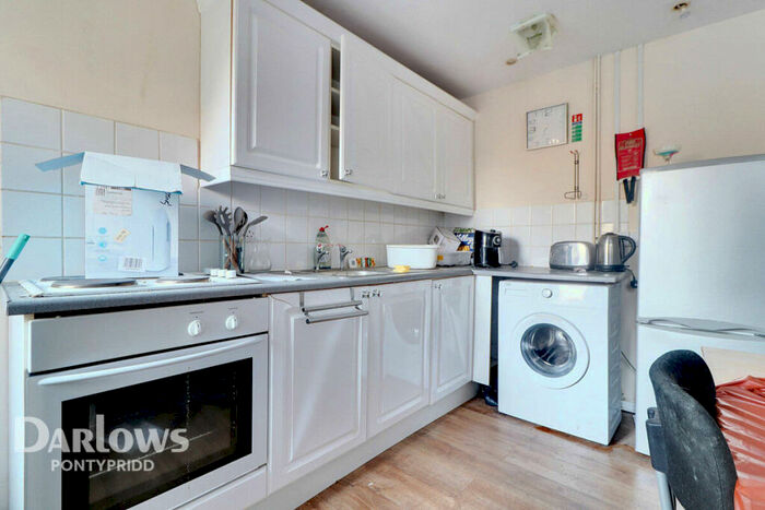1 Bedroom Apartment For Sale In Cliff Terrace, Pontypridd, CF37