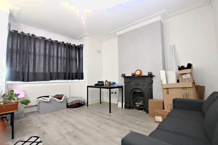 4 Bedroom Terraced House To Rent In Cobbold Road, London, NW10