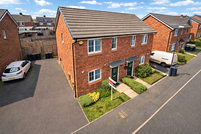 2 Bedroom Semi-Detached House For Sale In Dolly Tub Lane, Nuneaton, Warwickshire, CV10