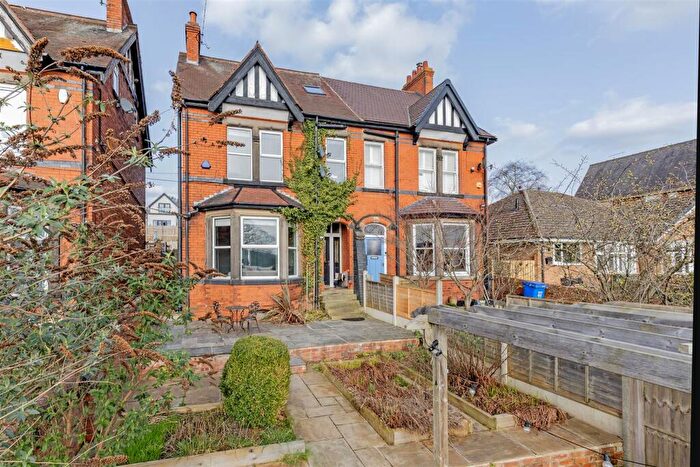 5 Bedroom Semi Detached House For Sale In Ashgate Road, Ashgate, Chesterfield, S40