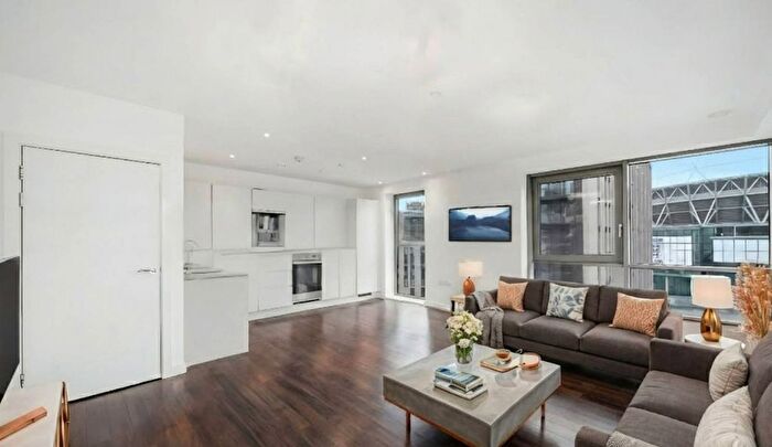 1 Bedroom Flat To Rent In Williamson Heights, London, HA9