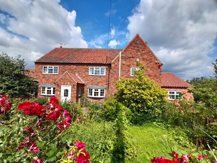 4 Bedroom Detached House For Sale In Carr Lane, East Stockwith, Gainsborough, DN21
