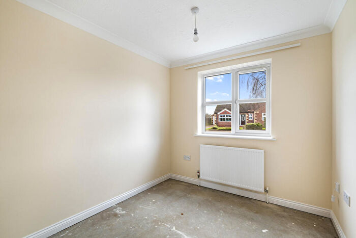 2 Bedroom Detached Bungalow For Sale In Boundary Paddock, Navenby, Lincoln, Lincolnshire, LN5