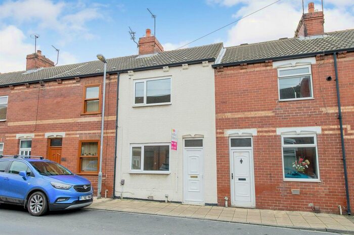 2 Bedroom Terraced House To Rent In Smawthorne Grove, Castleford, WF10
