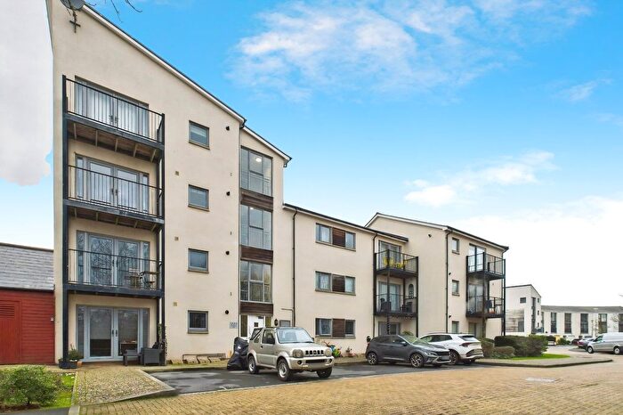 2 Bedroom Flat For Sale In Navigators Court, Portishead, Bristol, BS20