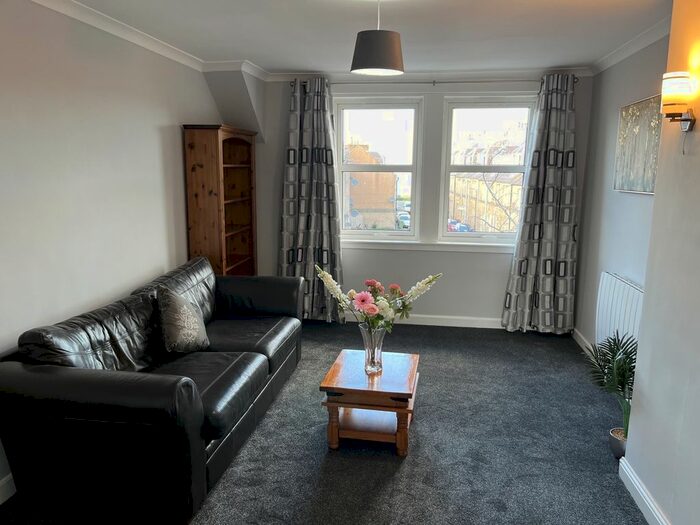 2 Bedroom Flat To Rent In New Street, Musselburgh, Midlothian, EH21