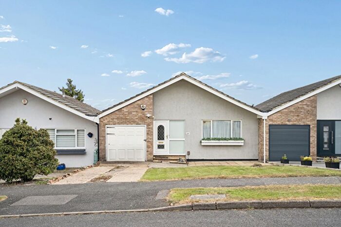 3 Bedroom Property For Sale In On The Hill, Carpenders Park, WD19