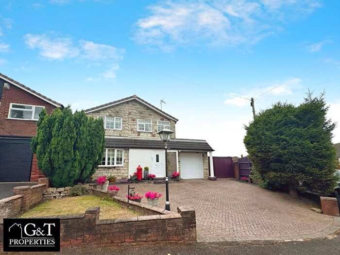 3 Bedroom Detached House For Sale In Hopyard Close, Dudley, DY3