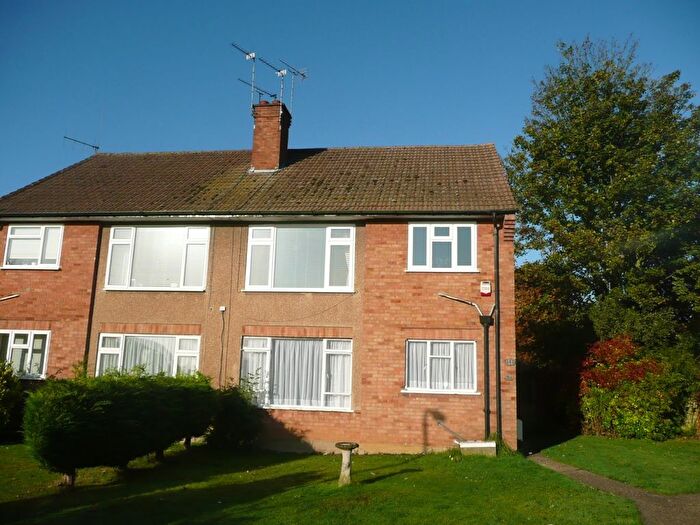 2 Bedroom Maisonette To Rent In Leaford Crescent, Watford, WD24
