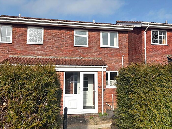 2 Bedroom Semi Detached House For Sale In Roman Way, Honiton, EX14
