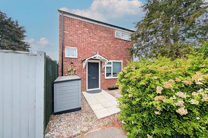 2 Bedroom Detached House For Sale In Aureole Walk, Newmarket, CB8