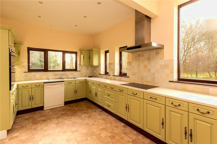 5 Bedroom Detached House To Rent In Beechwood Park, Markyate, St. Albans, AL3