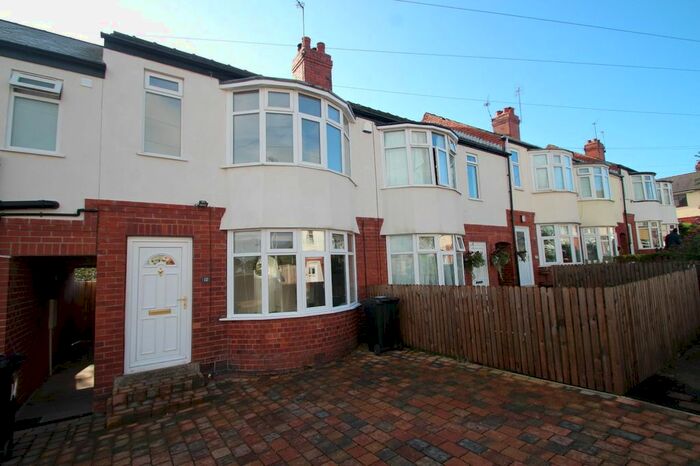 2 Bedroom Detached House To Rent In Ellen Grove, Harrogate, North Yorkshire, Uk, HG1