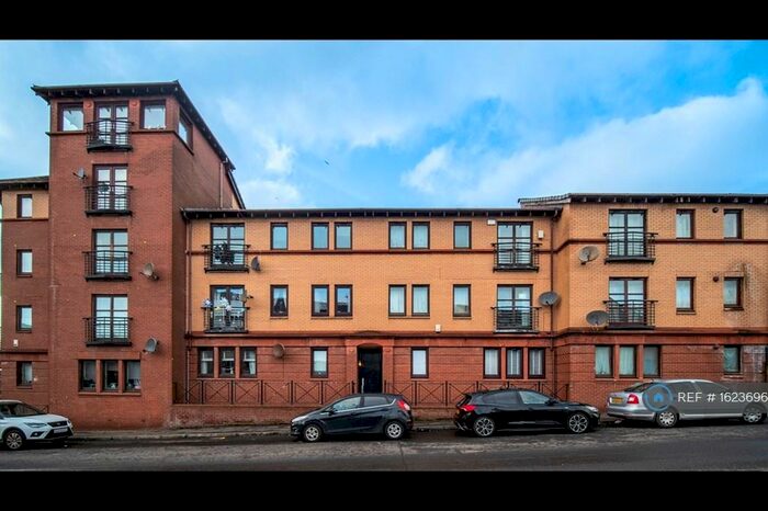 3 Bedroom Flat To Rent In Dyke Road, Glasgow, G14