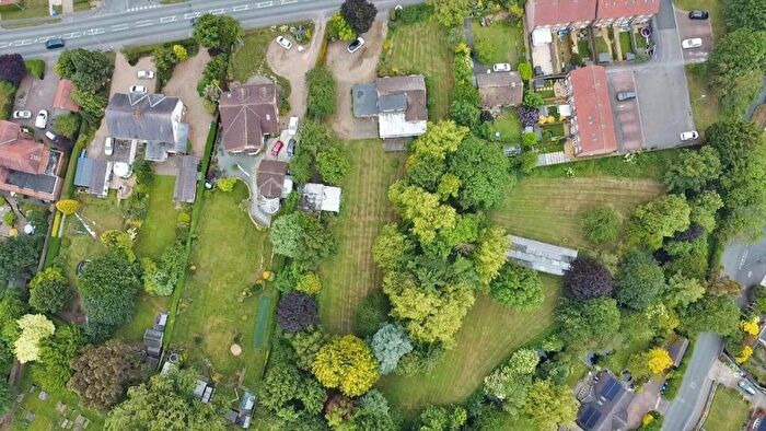 4 Bedroom Detached Bungalow For Sale In Main Road, Skirlaugh, Hull, HU11