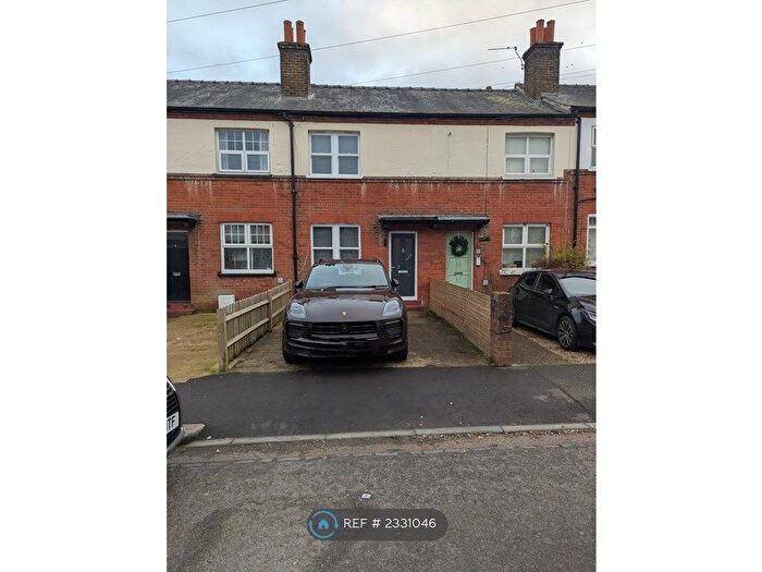 2 Bedroom Terraced House To Rent In Horton Hill, Epsom, KT19