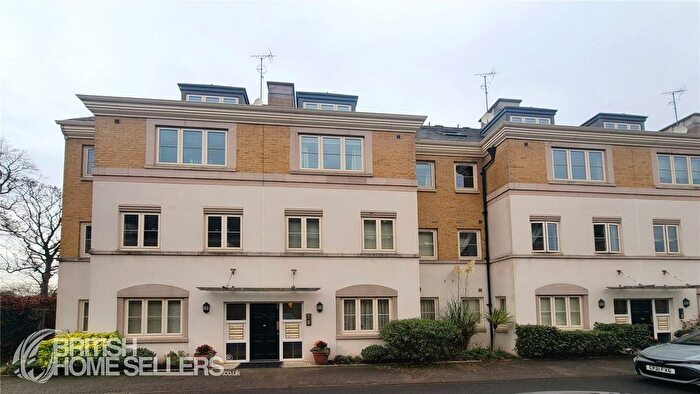 3 Bedroom Parking For Sale In The Square, Dringhouses, York, North Yorkshire, YO24