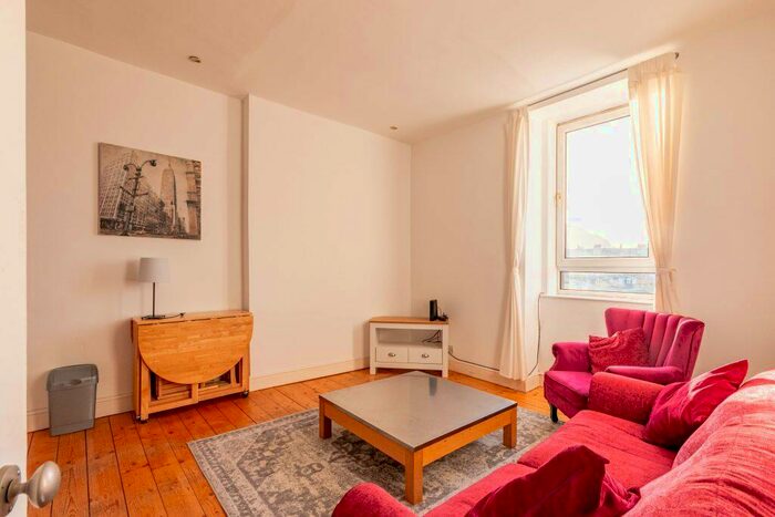 1 Bedroom Flat To Rent In L – Rossie Place, Edinburgh, EH7