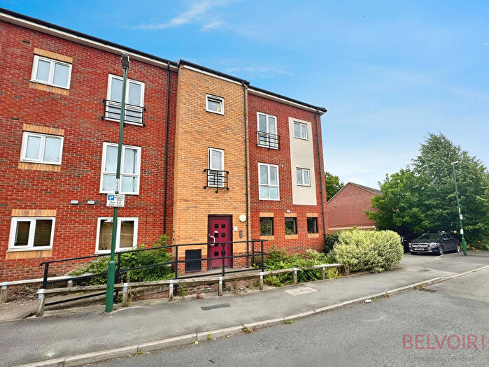 2 Bedroom Coach House To Rent In Conway Close, St Anns, Nottingham, NG3