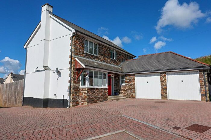 4 Bedroom Detached House For Sale In Lamorna Park, St Austell, PL25