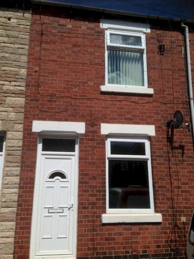3 Bedroom Terraced House To Rent In Erskine Street, Stoke-On-Trent ST3