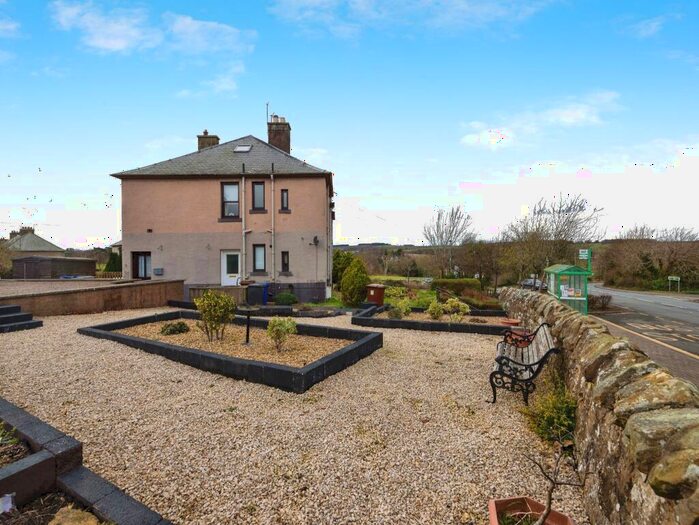 2 Bedroom Flat For Sale In Crichton Road, Pathhead, Midlothian, EH37