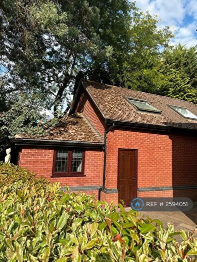 2 Bedroom Detached House To Rent In High Elms, Harpenden, AL5