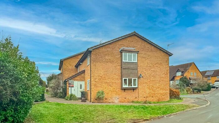 1 Bedroom Maisonette To Rent In Ladywood Road, Hertford, SG14