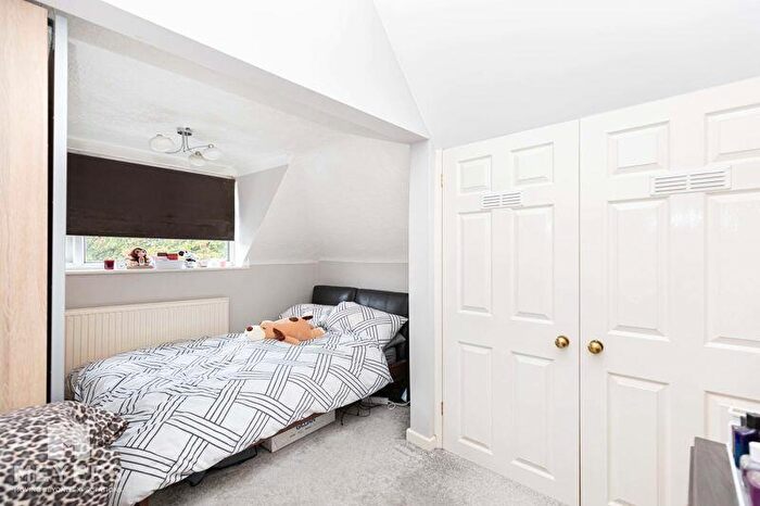 1 Bedroom Apartment For Sale In Eden Roc, Percy Road, Bournemouth, BH5