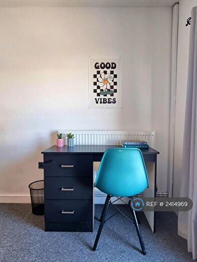 4 Bedroom Terraced House To Rent In Alderson Road, Liverpool, L15