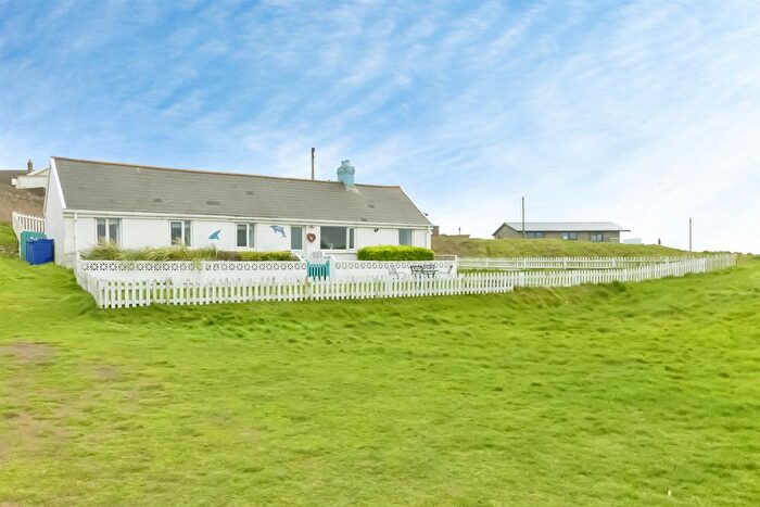 4 Bedroom Detached Bungalow For Sale In Ogmore By Sea, Vale Of Glamorgan, CF32