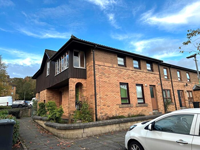 2 Bedroom Flat To Rent In Hillcrest Avenue, Cumbernauld, G67