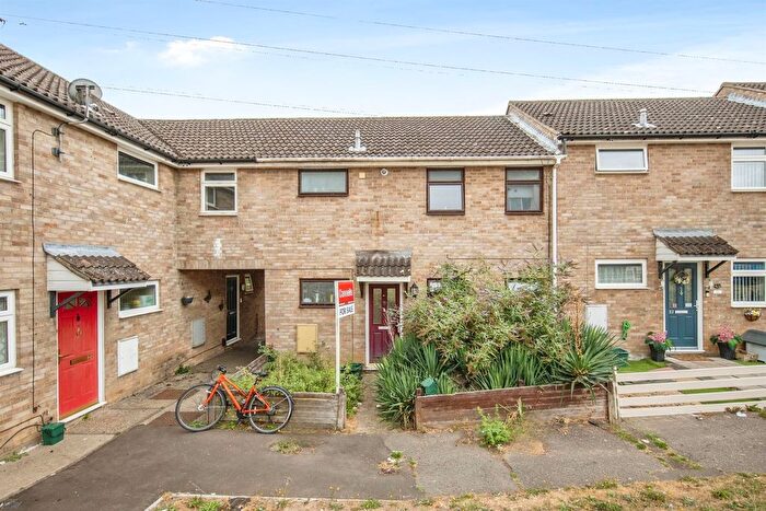 4 Bedroom Terraced House For Sale In Titania Close, Colchester, CO4