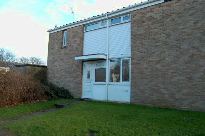 2 Bedroom End Of Terrace House To Rent In Trent Walk, The Grange, Daventry, NN11
